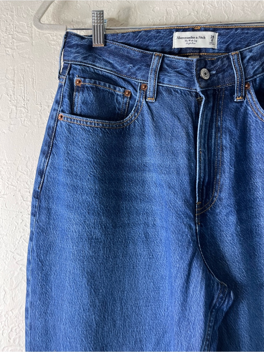 Abercrombie And Fitch Curve Love The Wide Leg High Rise in Blue - Picture 5 of 14